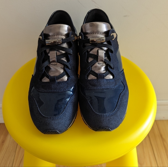 Gently used GEOX Navy Blue Sneakers size 5, EU 35 - Picture 11 of 11